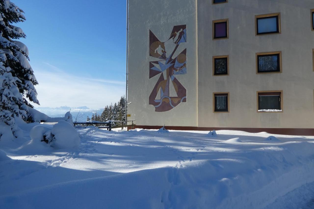 Apartment Gerlitzen Ossiachersee - Haus Enzian Treffen Exteriör bild